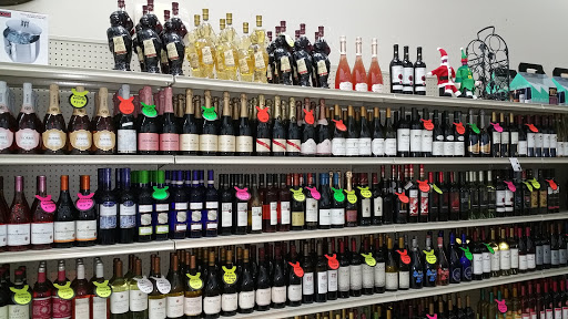 Convenience Store «Kiss & Ride Convenience Store», reviews and photos, 2312-2398 Reedie Dr, Silver Spring, MD 20902, USA