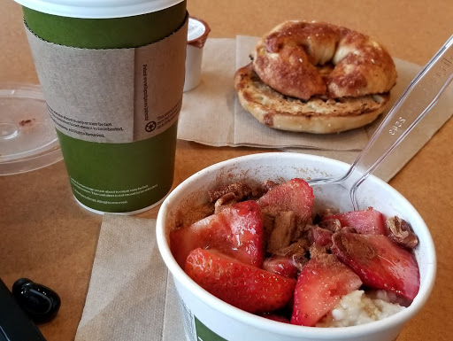 Sandwich Shop «Panera Bread», reviews and photos, 215 Fort Evans Rd NE, Leesburg, VA 20176, USA