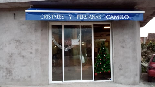 CRISTALES, PERSIANAS Y TOLDOS XACOBO – (Francelos)
