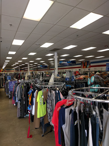 Thrift Store «Goodwill», reviews and photos