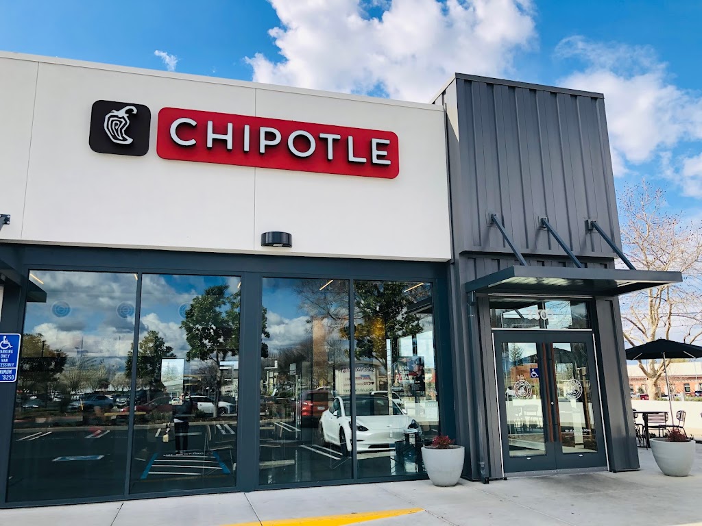 Chipotle Mexican Grill 95825