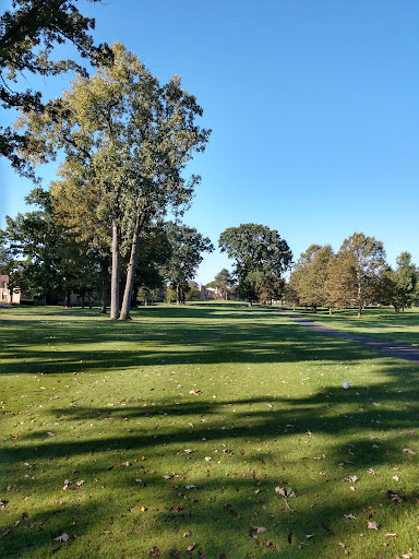 Golf Course «Somerset Park Golf Course», reviews and photos, 2401 Golfview Dr, Troy, MI 48084, USA