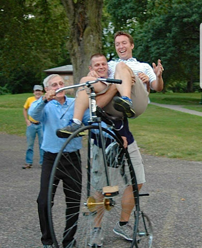 Bicycle Store «Madison & Davis Bicycle Shop», reviews and photos, 912 S 8th St, Quincy, IL 62301, USA