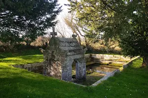 Fontaine Saint-Sylvestre image