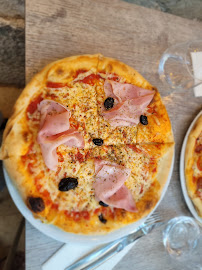 Pizza du Pizzeria L Arlequin à La Cadière-d'Azur - n°15