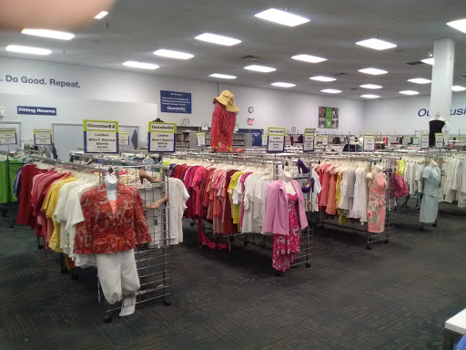 Thrift Store «Goodwill Turnberry Retail Store», reviews and photos, 12638 Jefferson Ave #30, Newport News, VA 23602, USA