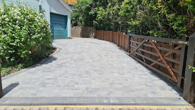 Reviews of A & M Paving Contractors Ltd in Worthing - Construction company
