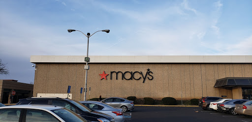 Shopping Mall «Roosevelt Mall», reviews and photos, 2339 Cottman Ave #1, Philadelphia, PA 19149, USA