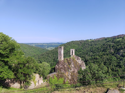 Château Inférieur à Peyrusse-le-Roc