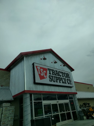 Home Improvement Store «Tractor Supply Co.», reviews and photos, 6880 Beaman Way, Stansbury Park, UT 84074, USA