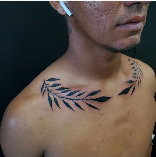 Explore tomahawk tattoo ideas, creative tattoo ideas in Miami, available at Tatt Em Up Tattoos & Piercings