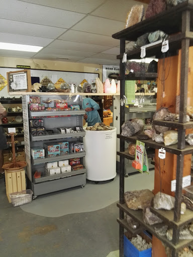 Tourist Attraction «Mystery Hill», reviews and photos, 129 Mystery Hill Ln, Blowing Rock, NC 28605, USA