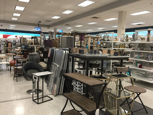 Clothing Store «Ross Dress for Less», reviews and photos, 2201 Preston Rd, Plano, TX 75093, USA