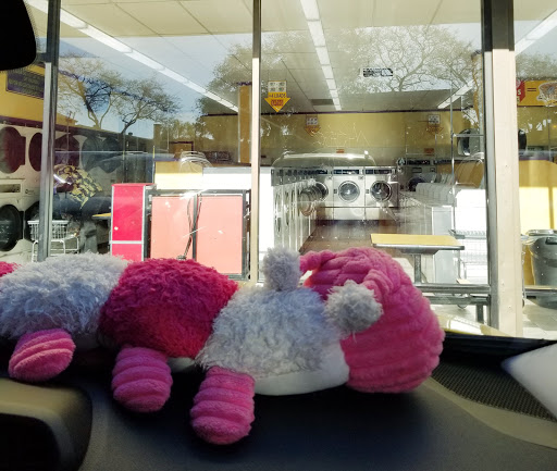 Laundromat «Fern Street Coin Laundry», reviews and photos, 2105 Fern St, San Diego, CA 92104, USA