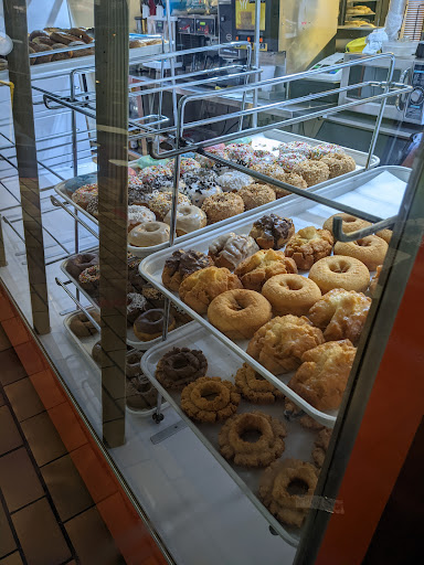 Donut Shop «Bartha Donut», reviews and photos, 4396 E Anaheim St, Long Beach, CA 90804, USA