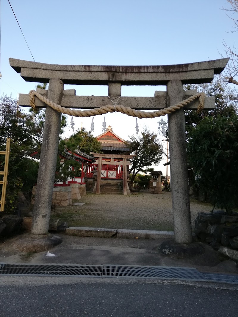 春日神社