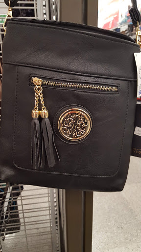 Clothing Store «Ross Dress for Less», reviews and photos, 1030 N Rengstorff Ave, Mountain View, CA 94043, USA