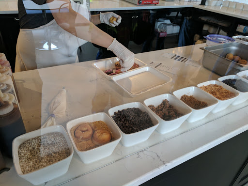 Donut Shop «Metropolitan Donuts and Coffee», reviews and photos, 3070 Lakecrest Cir #600, Lexington, KY 40513, USA