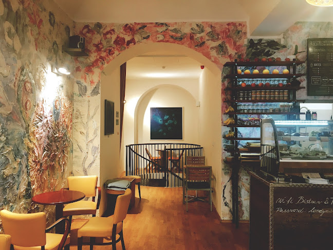 Recenze na bistRAW & Tea ₿ v Praha - Restaurace