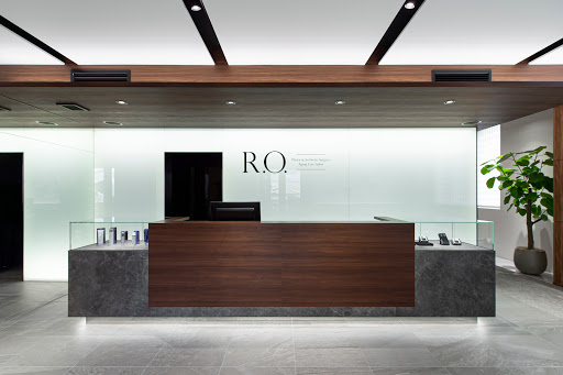 R.O.clinic | 形成外科・美容外科・美容皮膚科