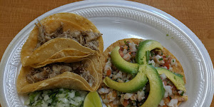 Gilberto's Taco Shop