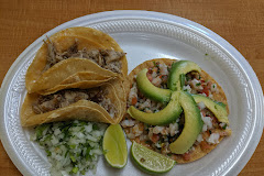 Gilberto's Taco Shop