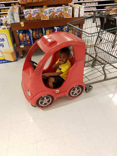 Grocery Store «Kroger», reviews and photos, 3820 Atascocita Road, Humble, TX 77396, USA