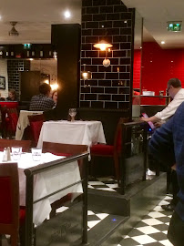 Atmosphère du Restaurant italien Trattoria César à Paris - n°13