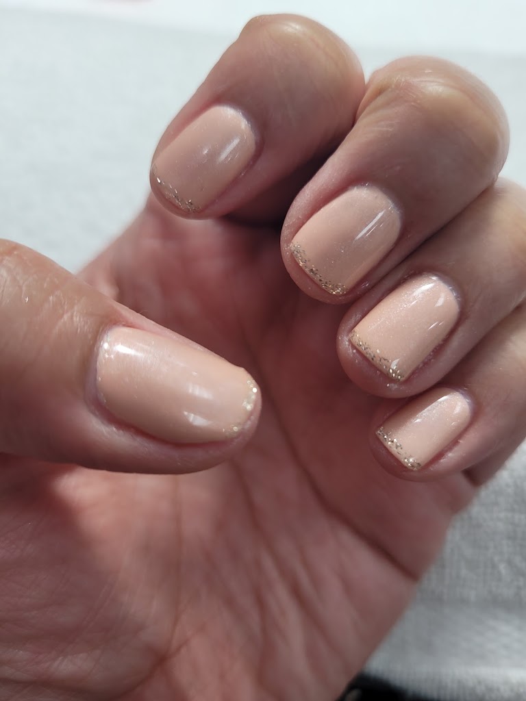 Forever Nails and Spa 90638