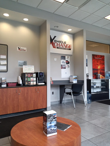 Jeep Dealer «Reedman Toll Chrysler Dodge Jeep RAM of Jenkintown», reviews and photos, 140 Old York Rd, Jenkintown, PA 19046, USA