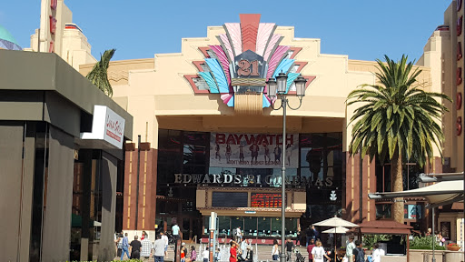 Movie Theater «Edwards Irvine Spectrum 21 IMAX & RPX», reviews and photos, 500 Spectrum Center Dr, Irvine, CA 92618, USA