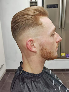 Jason Duhem coiffeur et barbier à domicile 