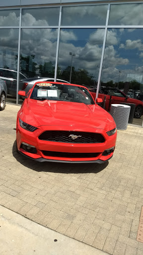 Toyota Dealer «Toyota of Naperville», reviews and photos, 1488 Ogden Ave, Naperville, IL 60540, USA