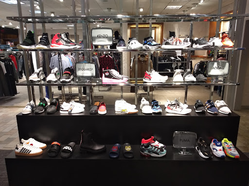 Clothing Store «Neiman Marcus», reviews and photos, 9700 Collins Ave, Bal Harbour, FL 33154, USA