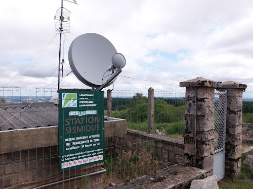 Agence environnementale Station sismique Toulx-Sainte-Croix