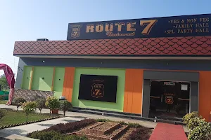 Hotel Route 7 & Restaurant image