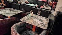 Atmosphère du Restaurant français Orgueil à Paris - n°15