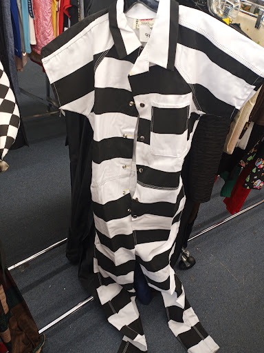 Thrift Store «Village Thrift», reviews and photos, 12436 Warwick Blvd, Newport News, VA 23606, USA