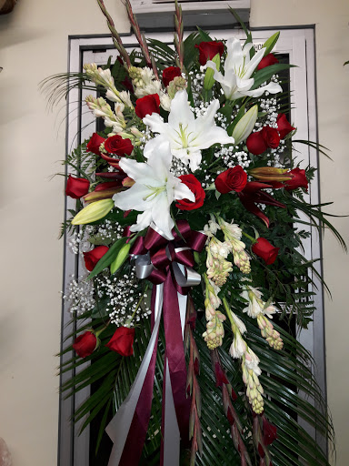 Florist «Colors Flowers & Gifts», reviews and photos, 1858 Marine Ave, Gardena, CA 90249, USA