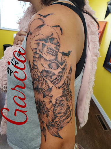 Tattoo Shop «ink Shop Tattoos & Piercings», reviews and photos, 207 W 18th St, Kearney, NE 68845, USA