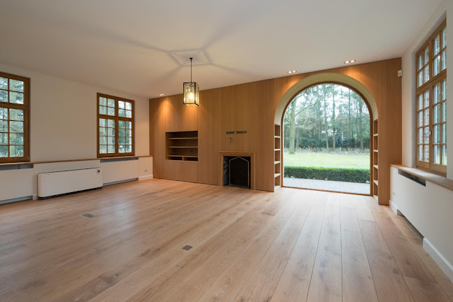 ΜΕΣΙΤΙΚΟ ΓΡΑΦΕΙΟ ''ΜΟΥΤΖΟΥΡΗ'' - Ραφείο