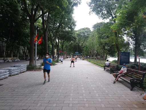 Khu phố đi bộ Hồ Gươm - Hoàn Kiếm
