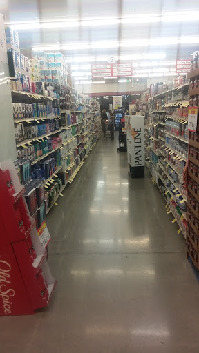 Grocery Store «Sav-Mor Foods», reviews and photos, 14001 Lakeridge Cir, Magalia, CA 95954, USA