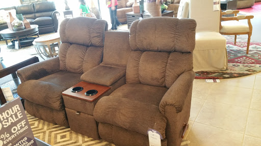 Furniture Store «La-Z-Boy Furniture Galleries», reviews and photos, 11967 Jefferson Ave, Newport News, VA 23606, USA