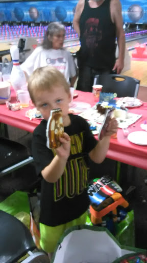 Bowling Alley «Eastern Lanes», reviews and photos, 6943 Coles Rd, Middletown, OH 45044, USA