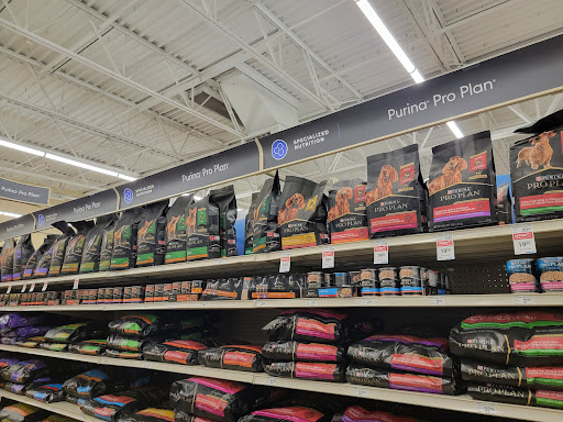 Pet Supply Store «PetSmart», reviews and photos, 3431 Tittabawassee Rd, Saginaw, MI 48604, USA