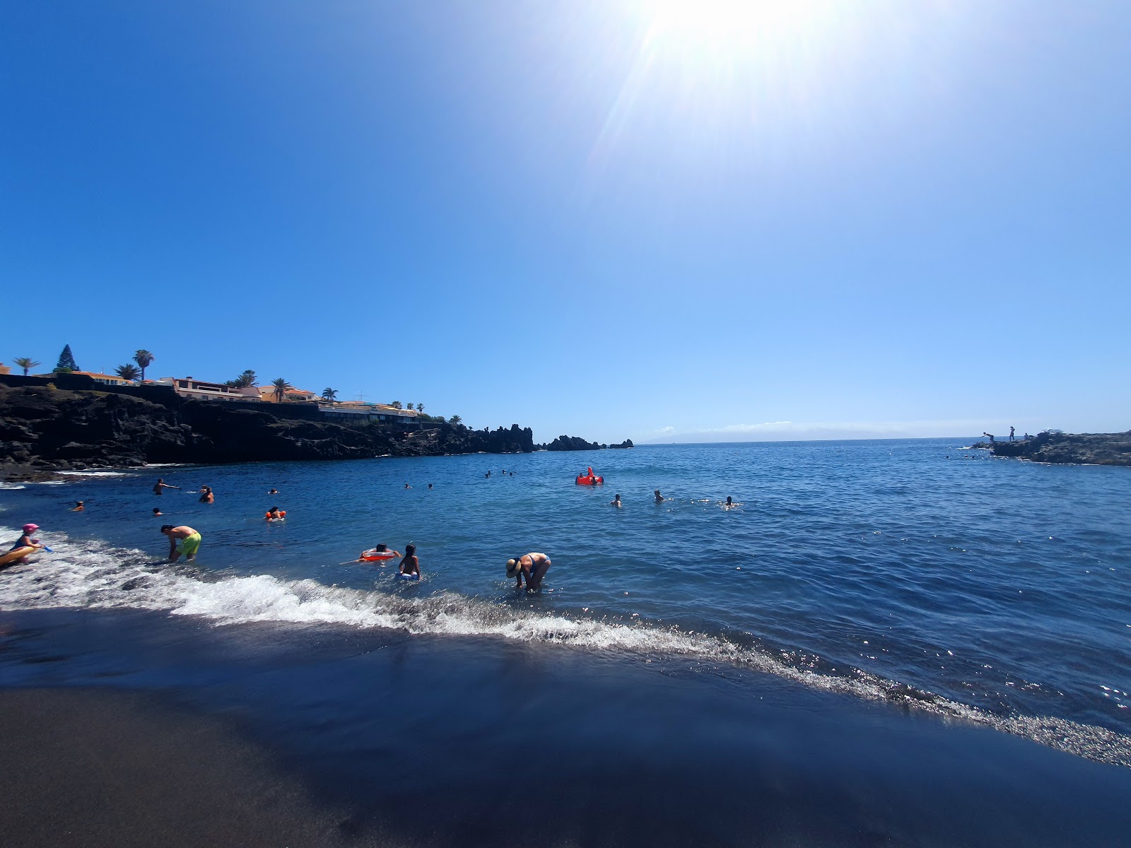 Valokuva Playa de la Arenaista. ja asutus