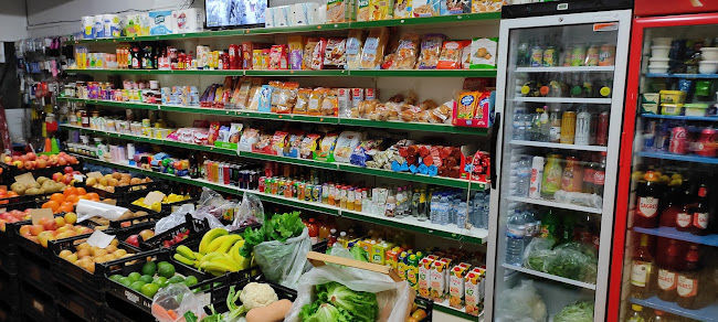 Mini Mercado E Efrutaria - Supermercado