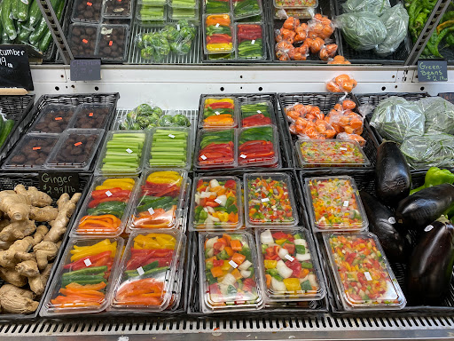 Produce Market «Enfield Produce», reviews and photos, 565 Enfield St, Enfield, CT 06082, USA