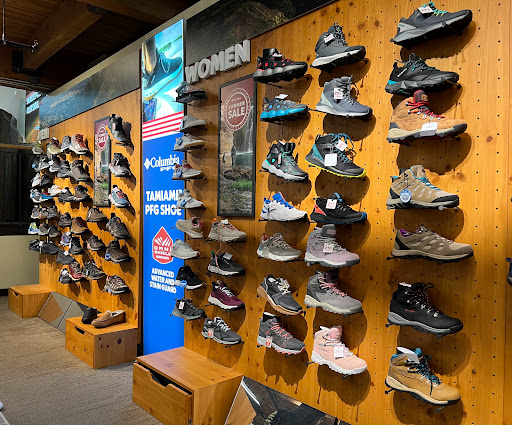 Sportswear Store «Columbia Sportswear», reviews and photos, 911 SW Broadway, Portland, OR 97205, USA
